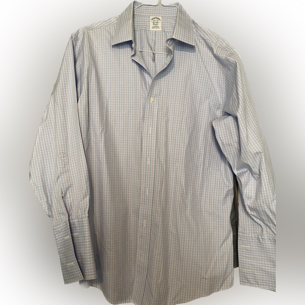 MENS 16 1/2 - 32 BROOKS BROTHERS NON IRON DRESS SHIRT. BLUE W.LIGHT RED STRIPES.